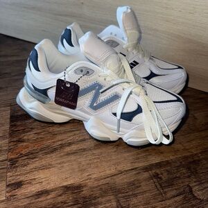 New Balance White and Gray Athletic Shoes